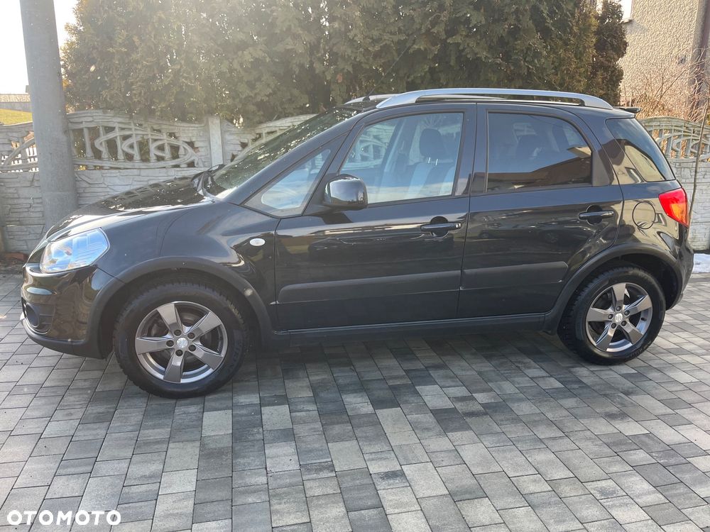 Suzuki SX4 1.6 VVT 4x2 Comfort - 24