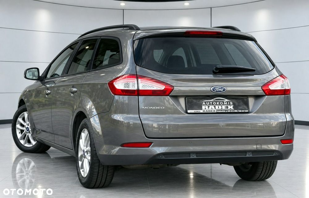 Ford Mondeo - 10