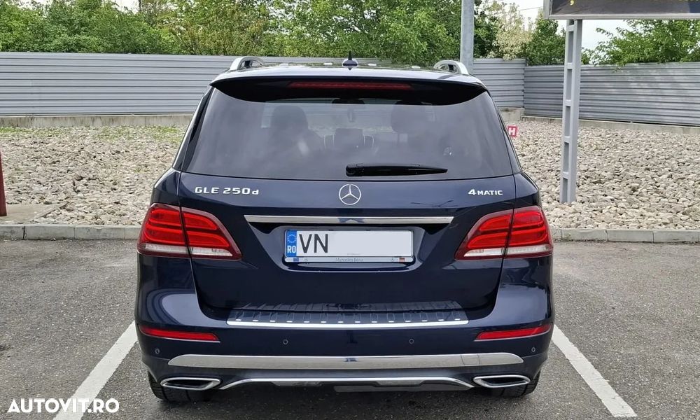 Mercedes-Benz GLE 250 d - 8