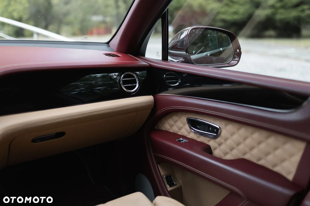 Bentley Bentayga V8 - 19