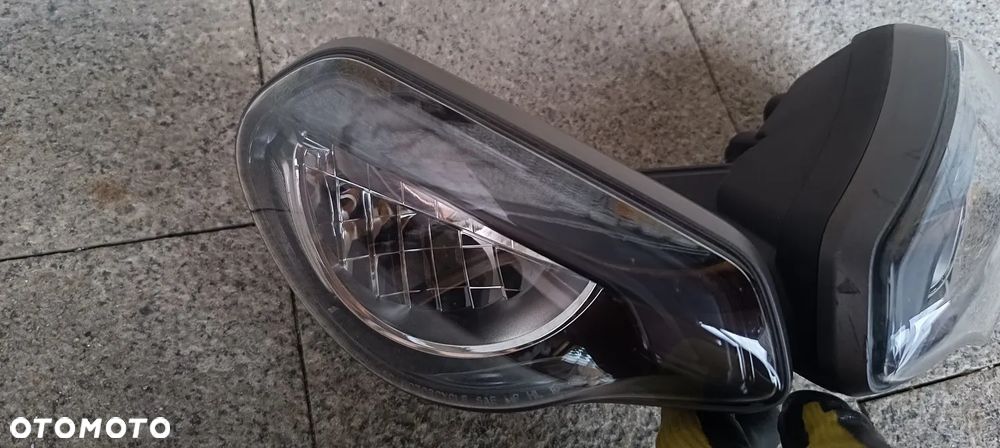 TRIUMPH STREET TRIPLE 765 RS  LICZNIK ZEGARY LAMPA REFLEKTOR - 26