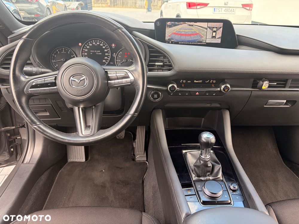 Mazda 3 2.0 mHEV Hikari - 18