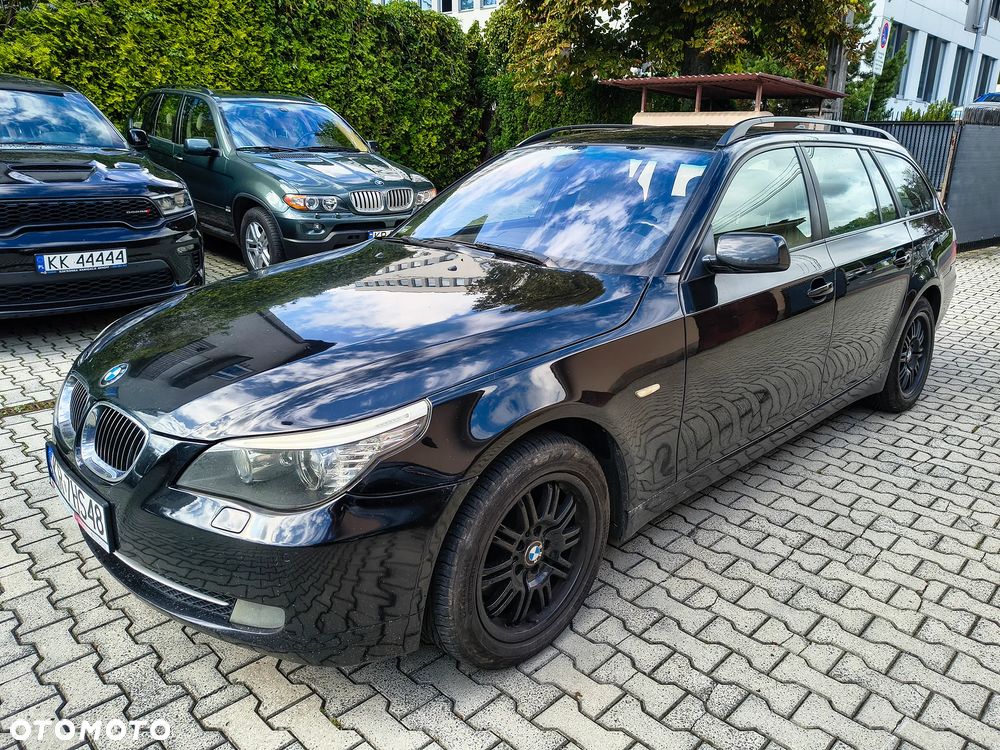 BMW Seria 5 530d xDrive Touring Edition Lifestyle - 3