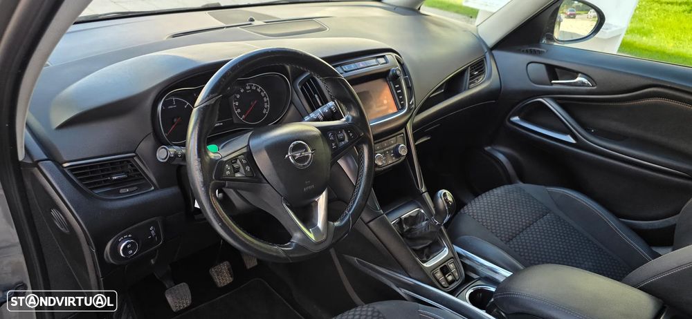 Opel Zafira - 12