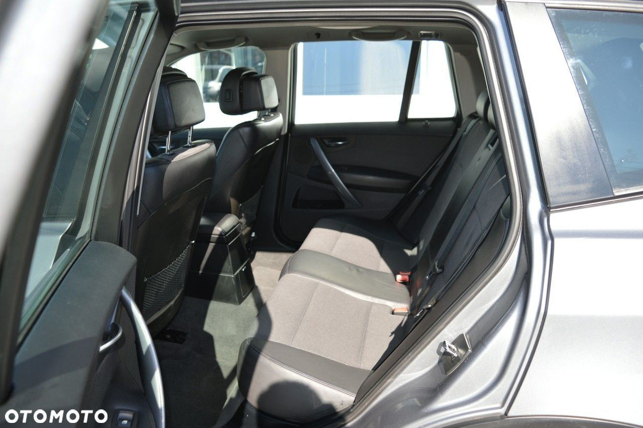 BMW X3 - 28
