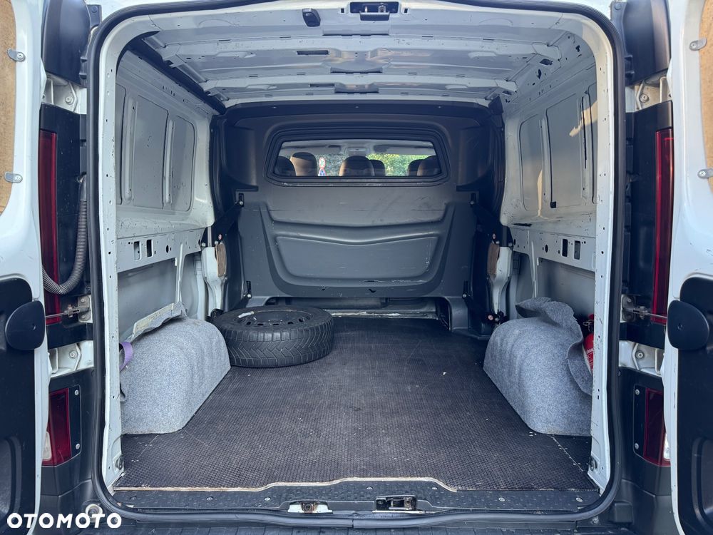 Renault Trafic - 22