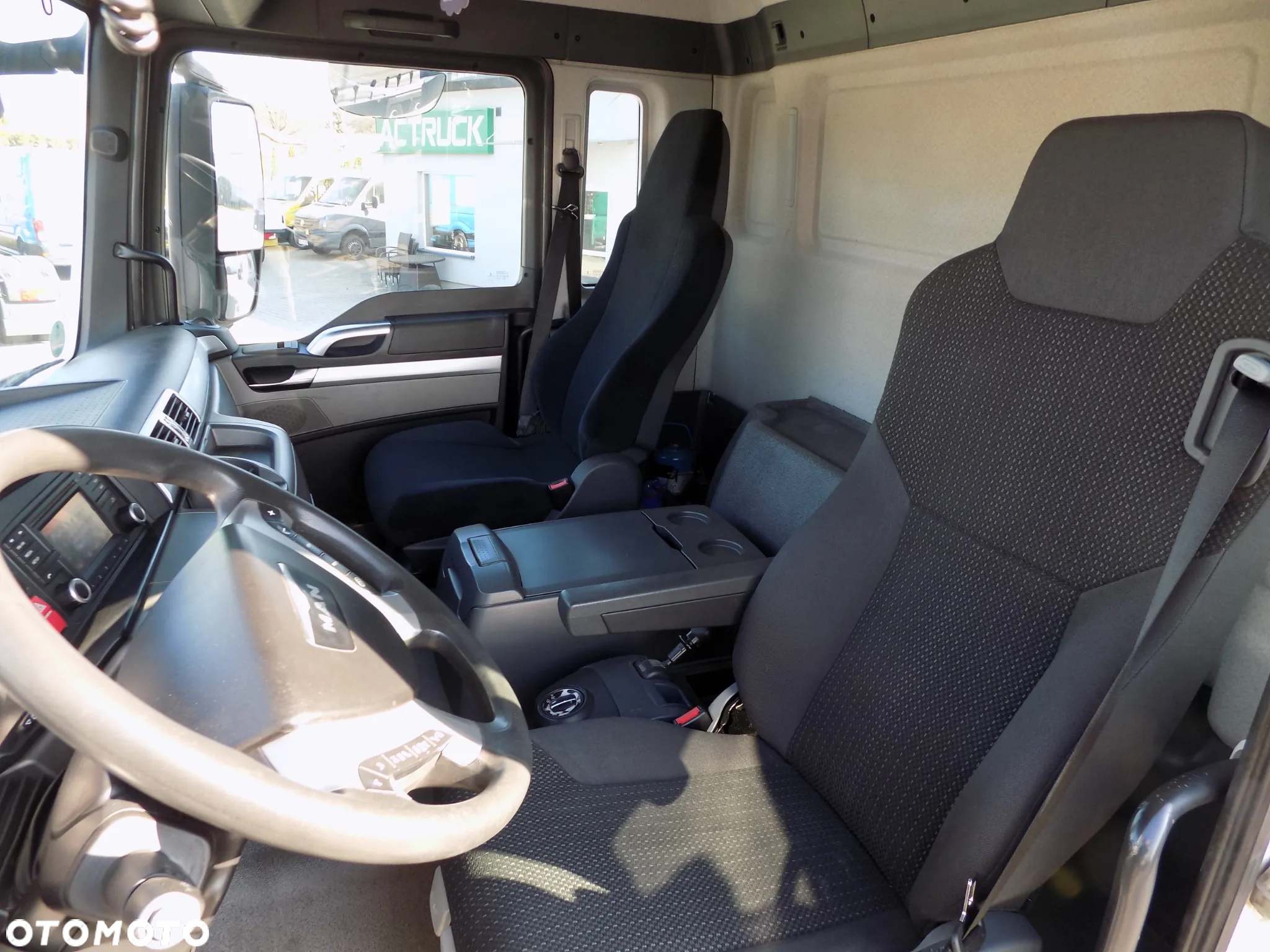 MAN 26.360 TGS 6X4 - 11