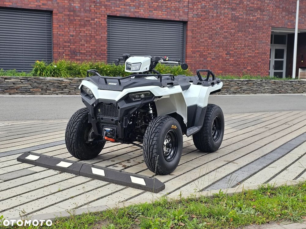 Polaris Sportsman - 1