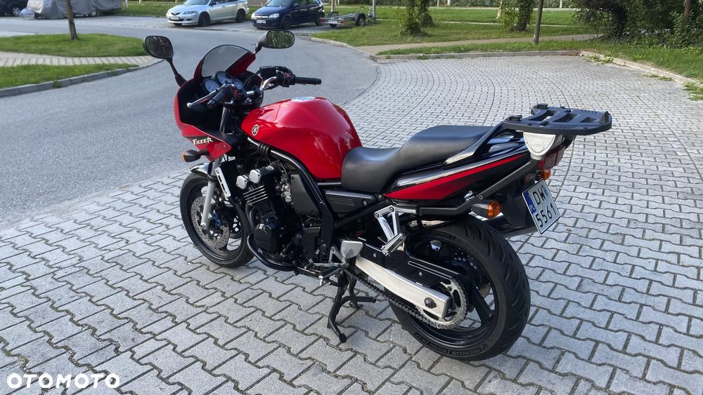 Yamaha FZS - 3