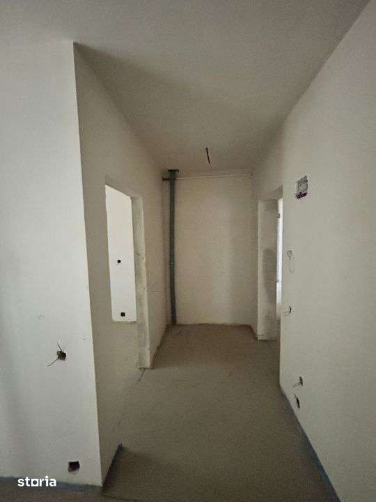Apartament 3 camere, 62 mp, terasa 75 mp, semifinisat, zona Teilor — fotografia 2