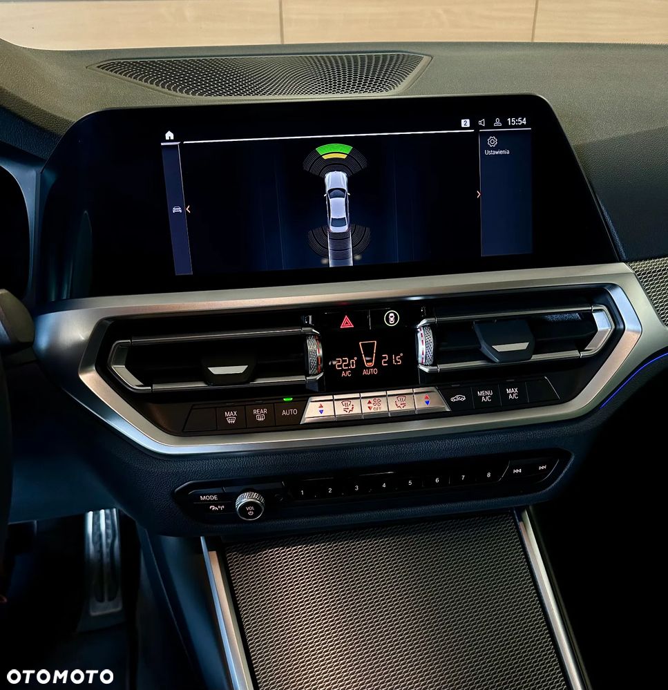 BMW Seria 3 330i M Sport sport - 15