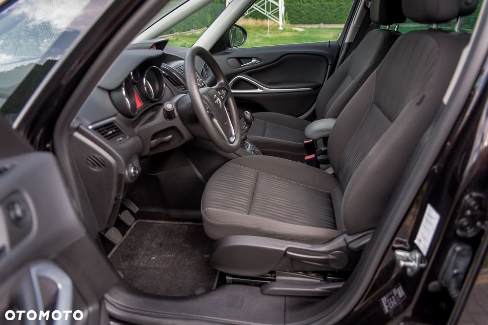 Opel Zafira Tourer 1.4 Turbo Active - 27