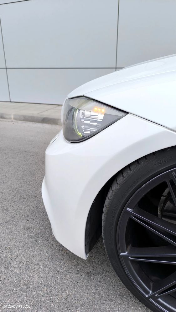 BMW 318 d Sport Line - 10