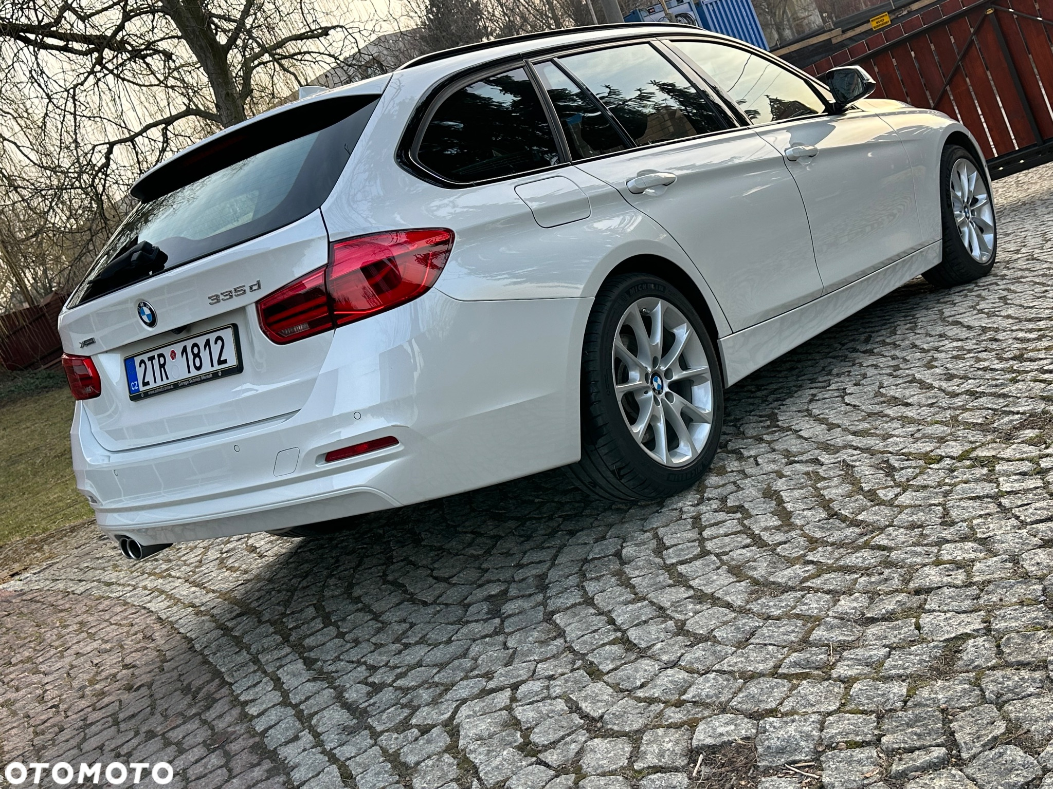 BMW Seria 3 335d Touring xDrive Luxury Line - 35