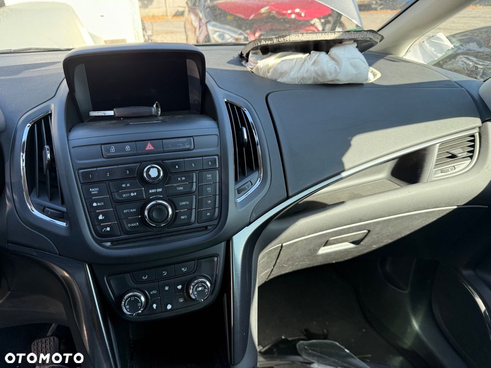 Opel Zafira 2.0 CDTI Cosmo - 18