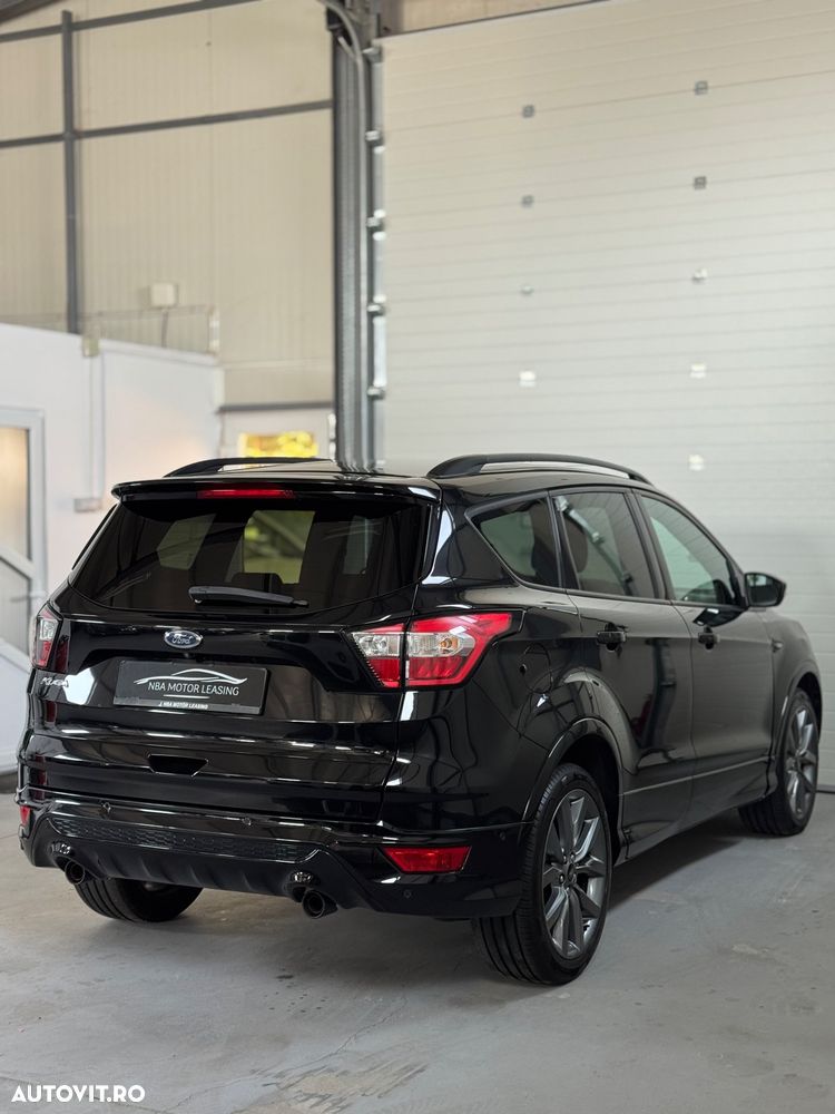 Ford Kuga 1.5 EcoBoost 2x4 ST-Line - 6
