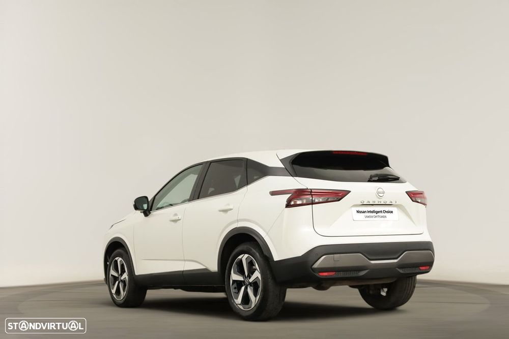 Nissan Qashqai 1.3 DIG-T N-Connecta Xtronic - 3