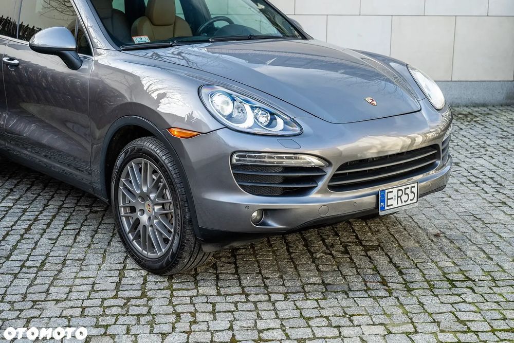 Porsche Cayenne S - 7