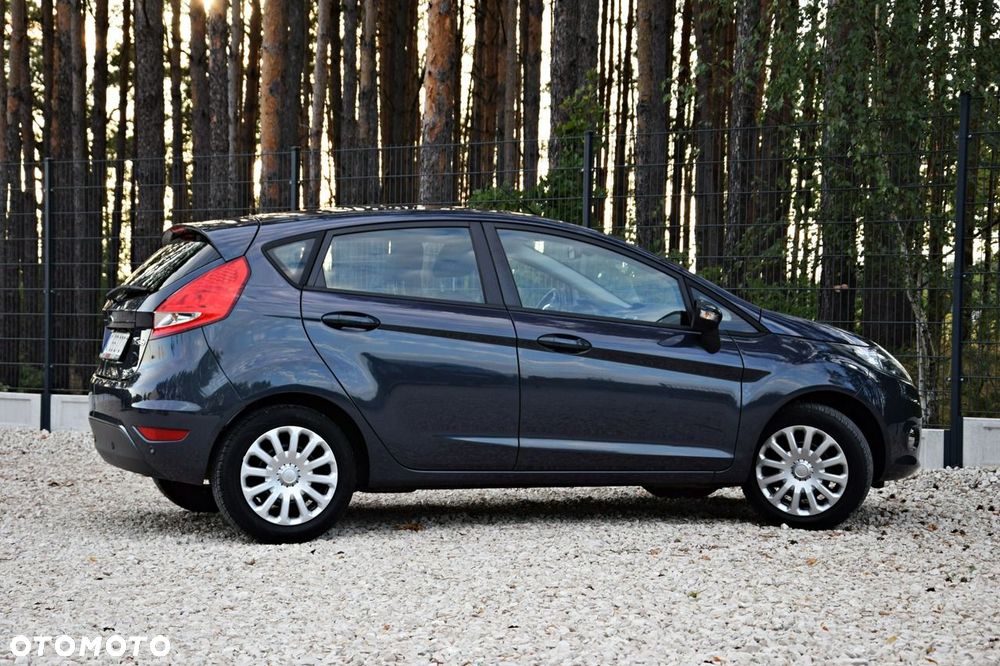 Ford Fiesta - 26