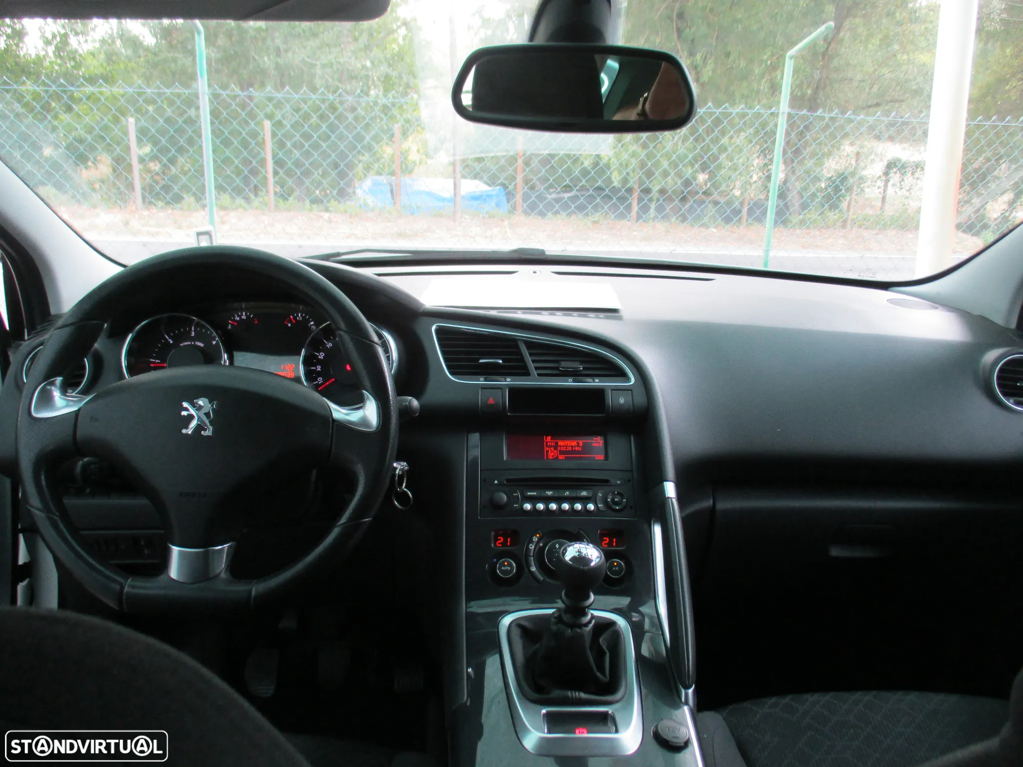 Peugeot 3008 1.6 BlueHDi Style - 11