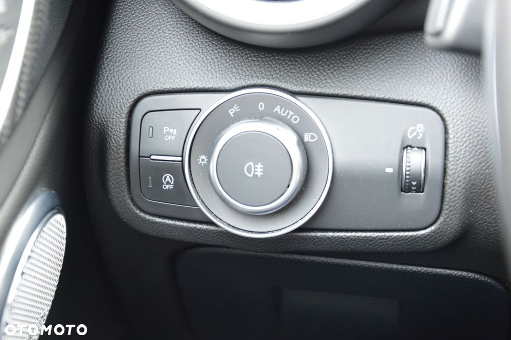 Alfa Romeo Giulia 2.0 Turbo Veloce TI Q4 - 12