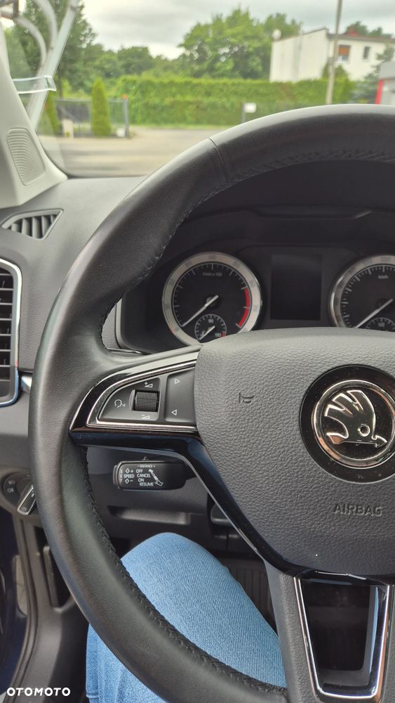 Skoda Karoq 1.5 TSI ACT 4x2 Style DSG - 23