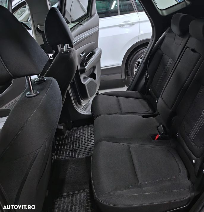 Hyundai Tucson 1.6 CRDi 48V-Hybrid 2WD DCT Select - 13