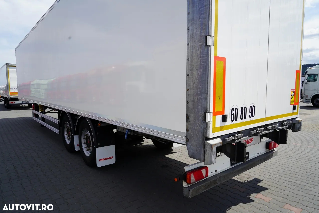 Fruehauf CONTAINER / KOFFER / 2 AXE / SAF / 2021 / PODEA FOARTE REZISTENTĂ: ȘINĂ - 11