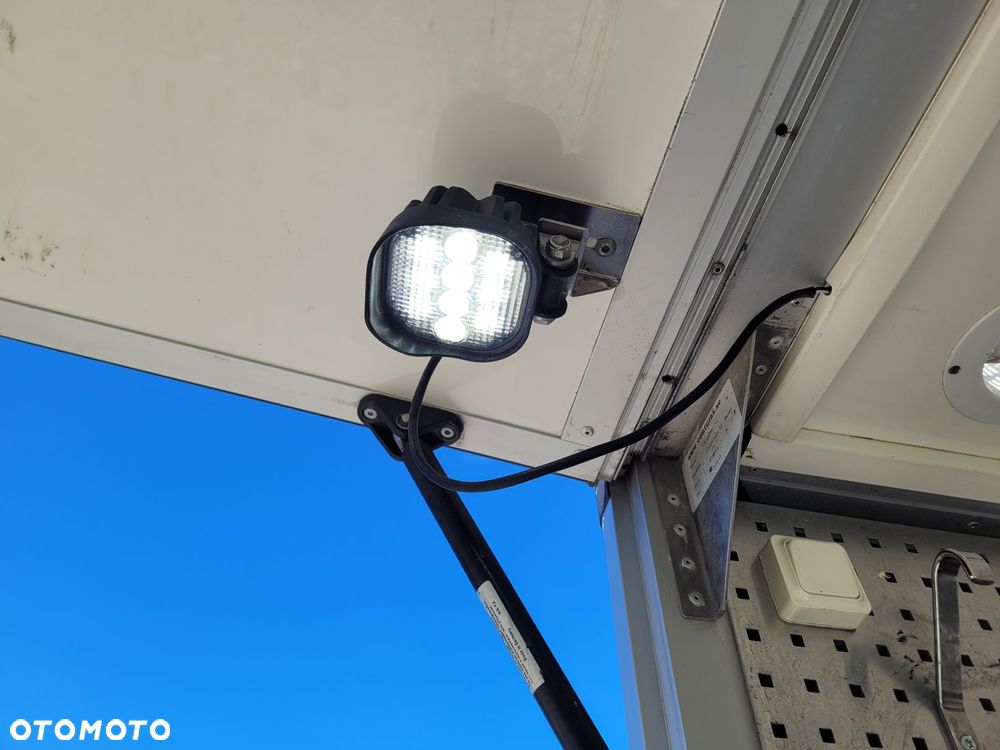 Ford Ranger XLT - 20