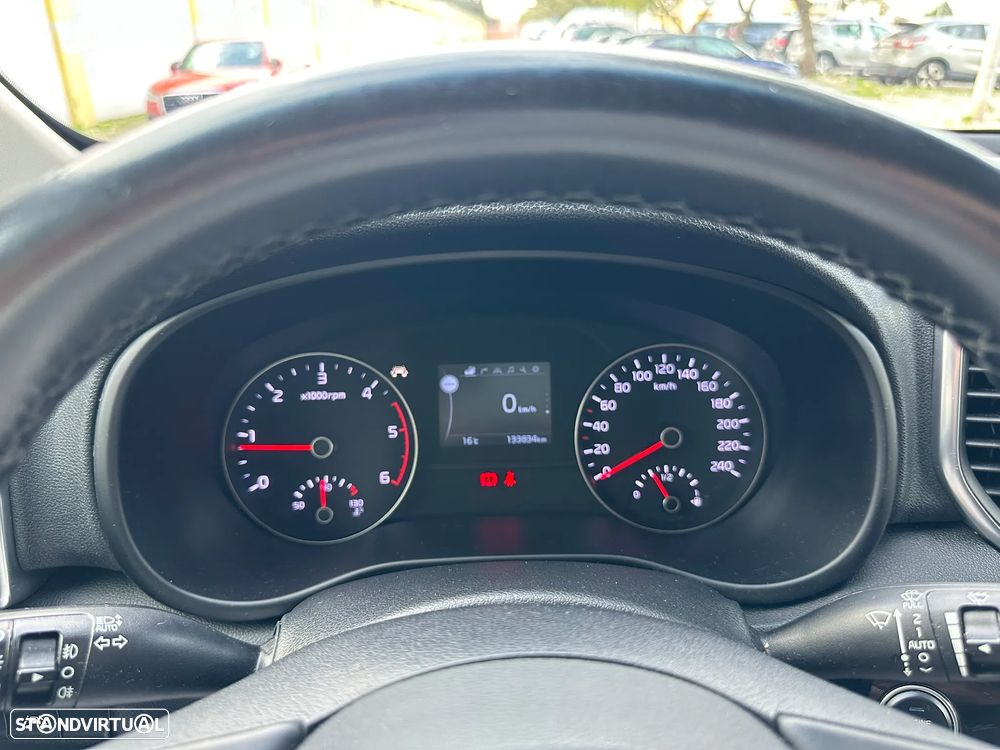 Kia Sportage 1.6 CRDI ISG SX - 9