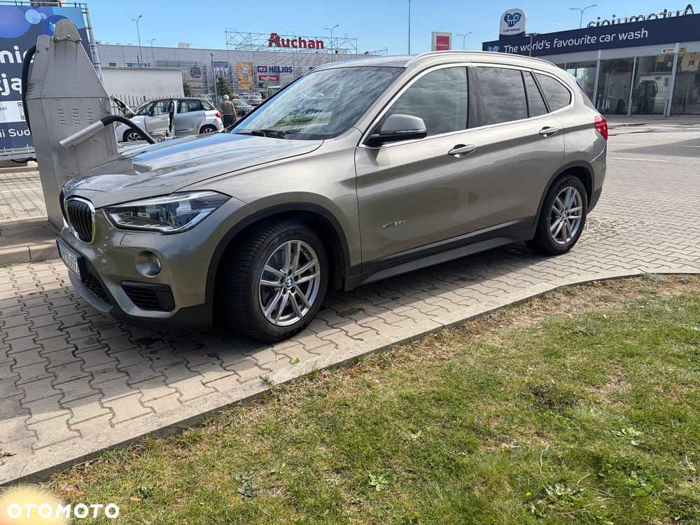 BMW X1 xDrive20d - 1