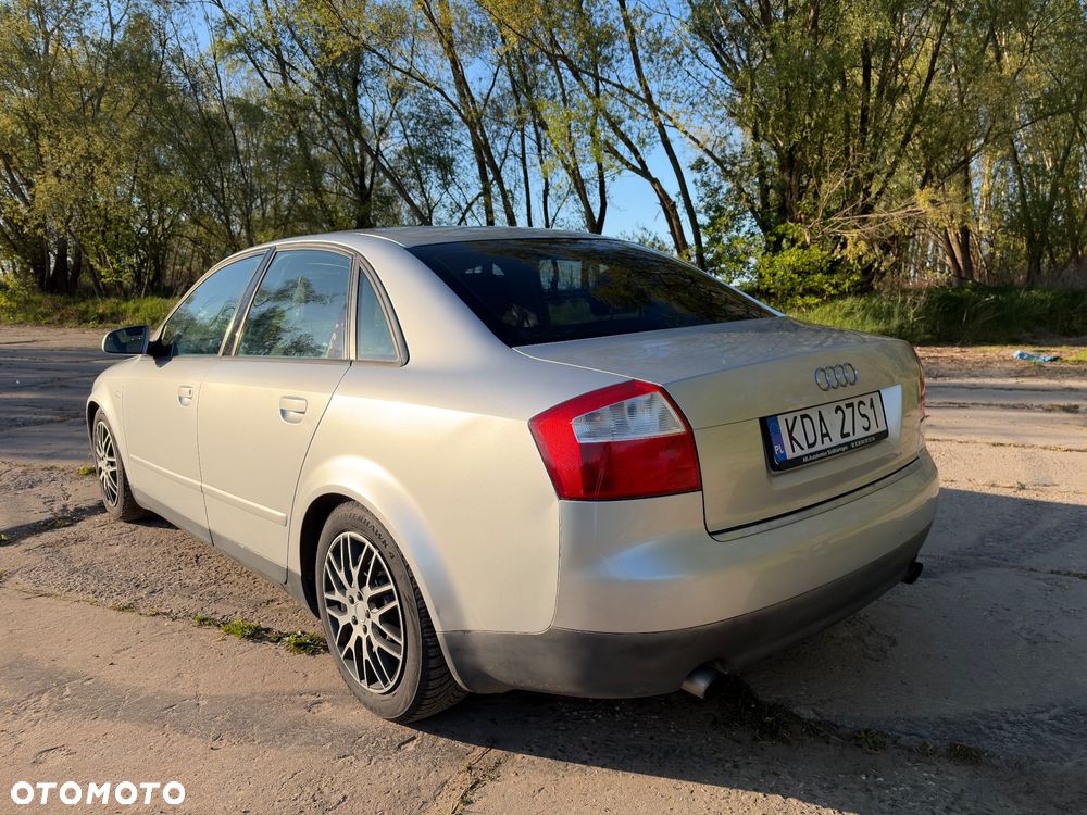 Audi A4 Limousine 1.8T - 2