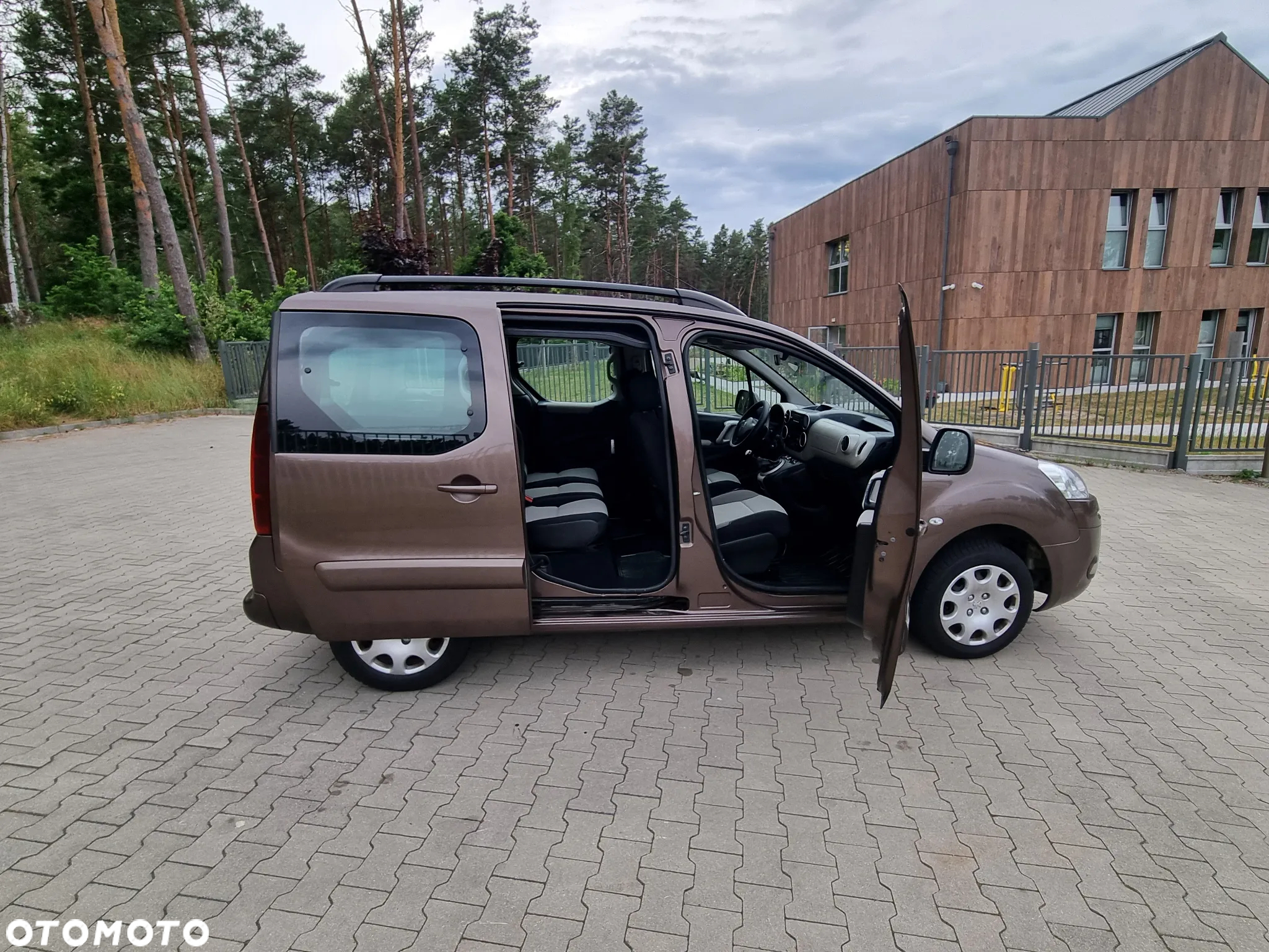 Peugeot Partner 1.6 HDi Active - 12