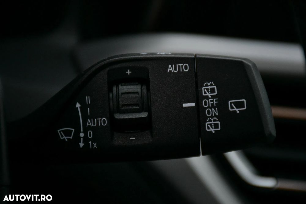 BMW Seria 3 320d AT MHEV - 29