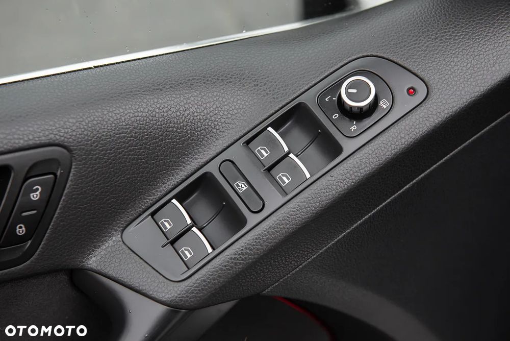 Volkswagen Tiguan 1.4 TSI Sport&Style - 19
