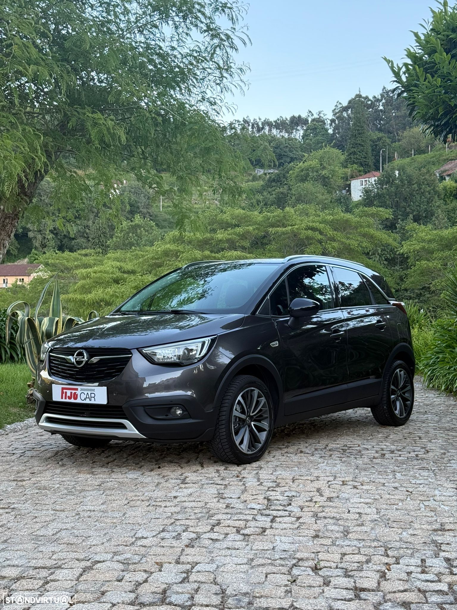 Opel Crossland X 1.2 T Innovation - 1