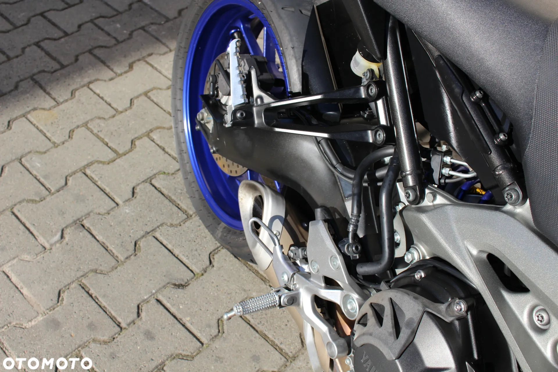 Yamaha MT - 19
