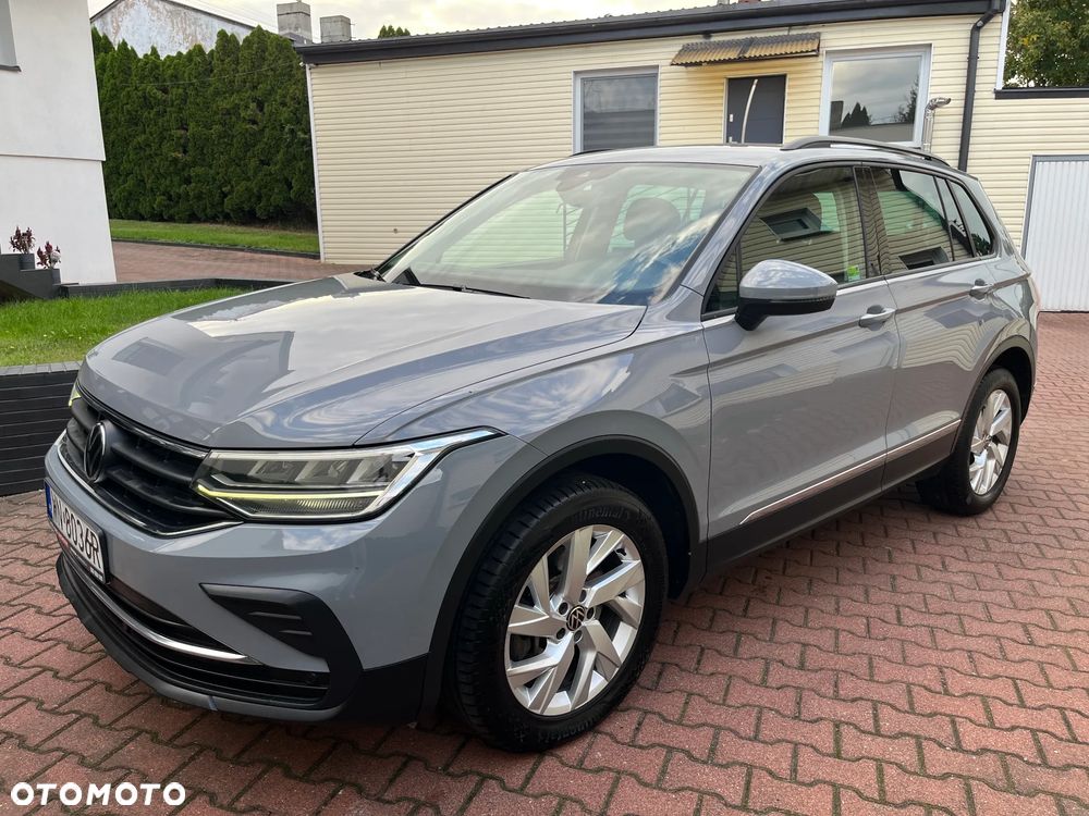 Volkswagen Tiguan 2.0 TSI 4Mot Life DSG - 4
