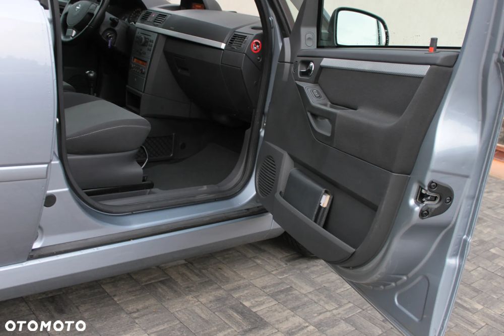 Opel Meriva - 15
