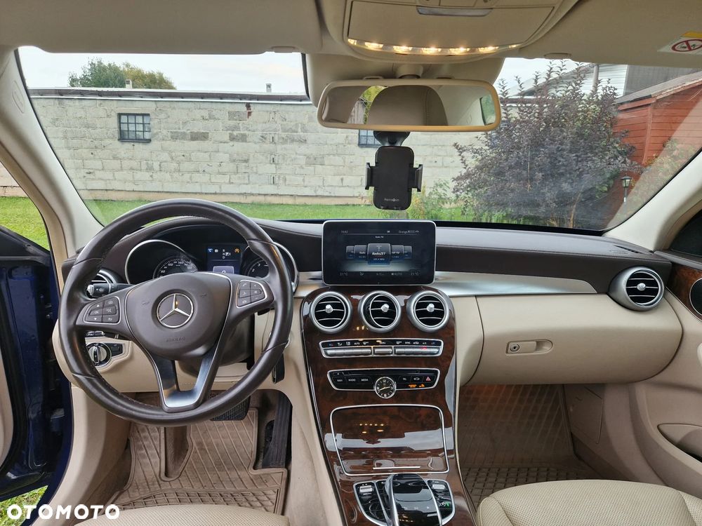 Mercedes-Benz Klasa C 200 7G-TRONIC - 4