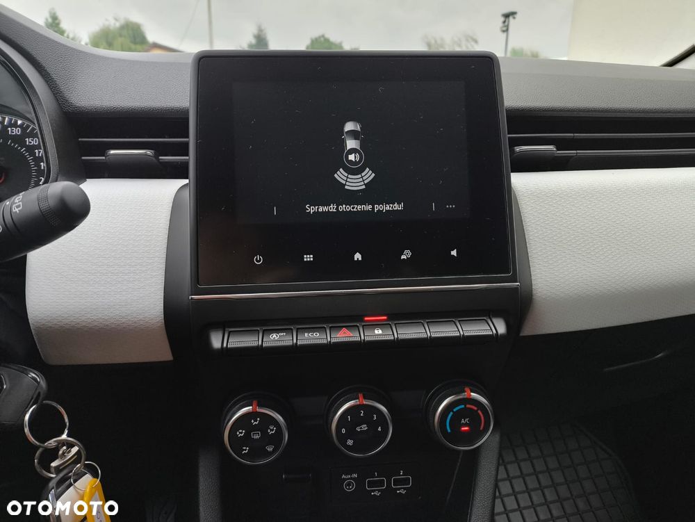Renault Clio - 29
