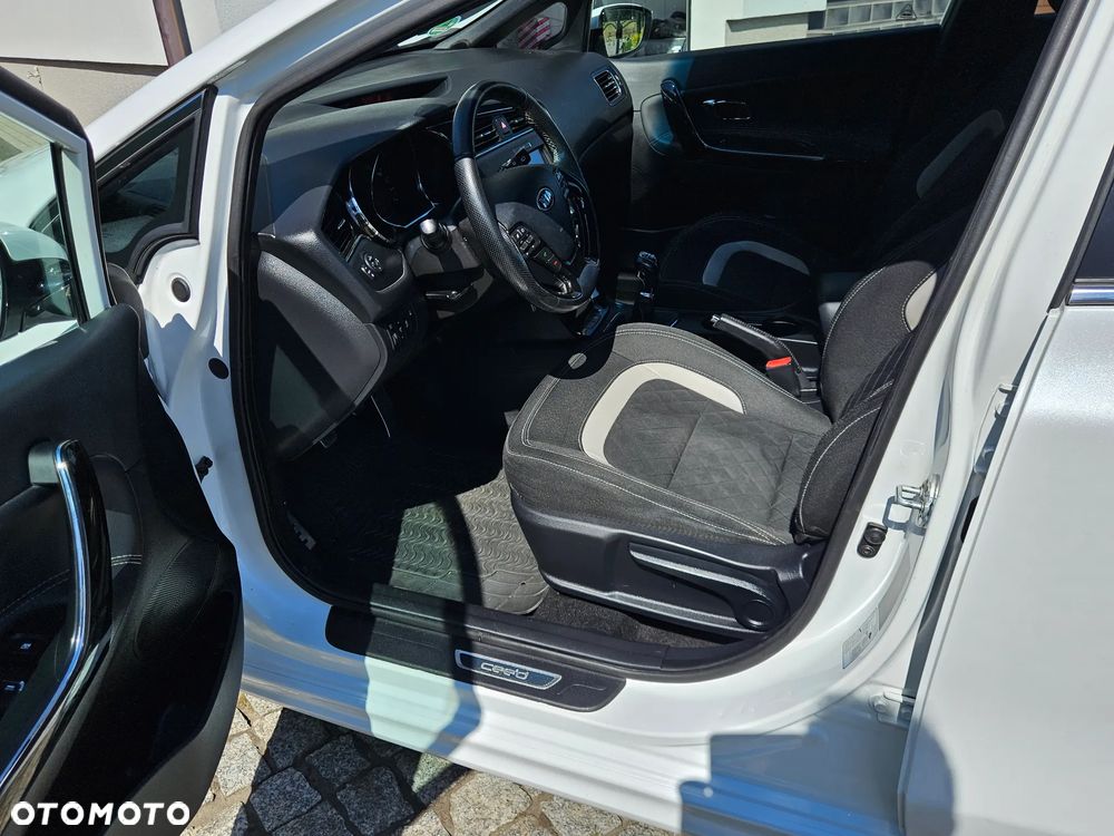 Kia Ceed 1.0 T-GDI ISG GT Line - 11