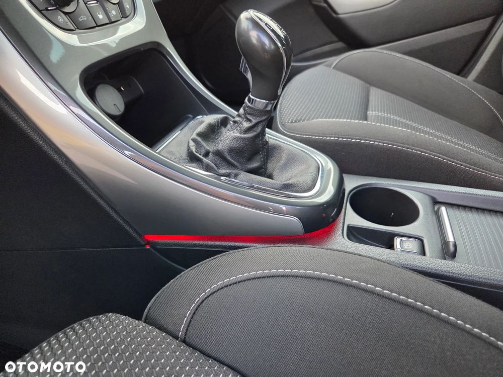 Opel Astra 1.7 CDTI DPF ecoFLEX Start/Stop Edition Sport - 13