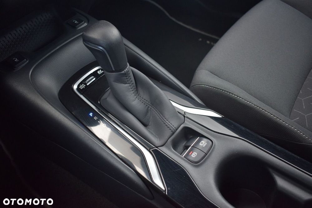 Toyota Corolla 1.8 Hybrid Comfort - 19