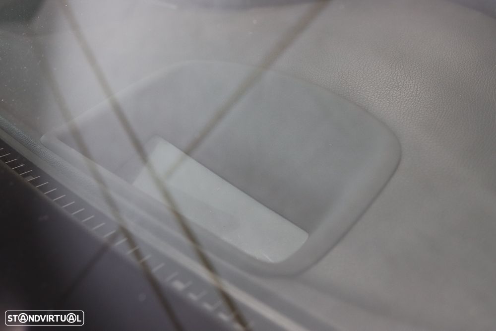 Mercedes-Benz GLC 350 e 4Matic 7G-TRONIC AMG Line - 8