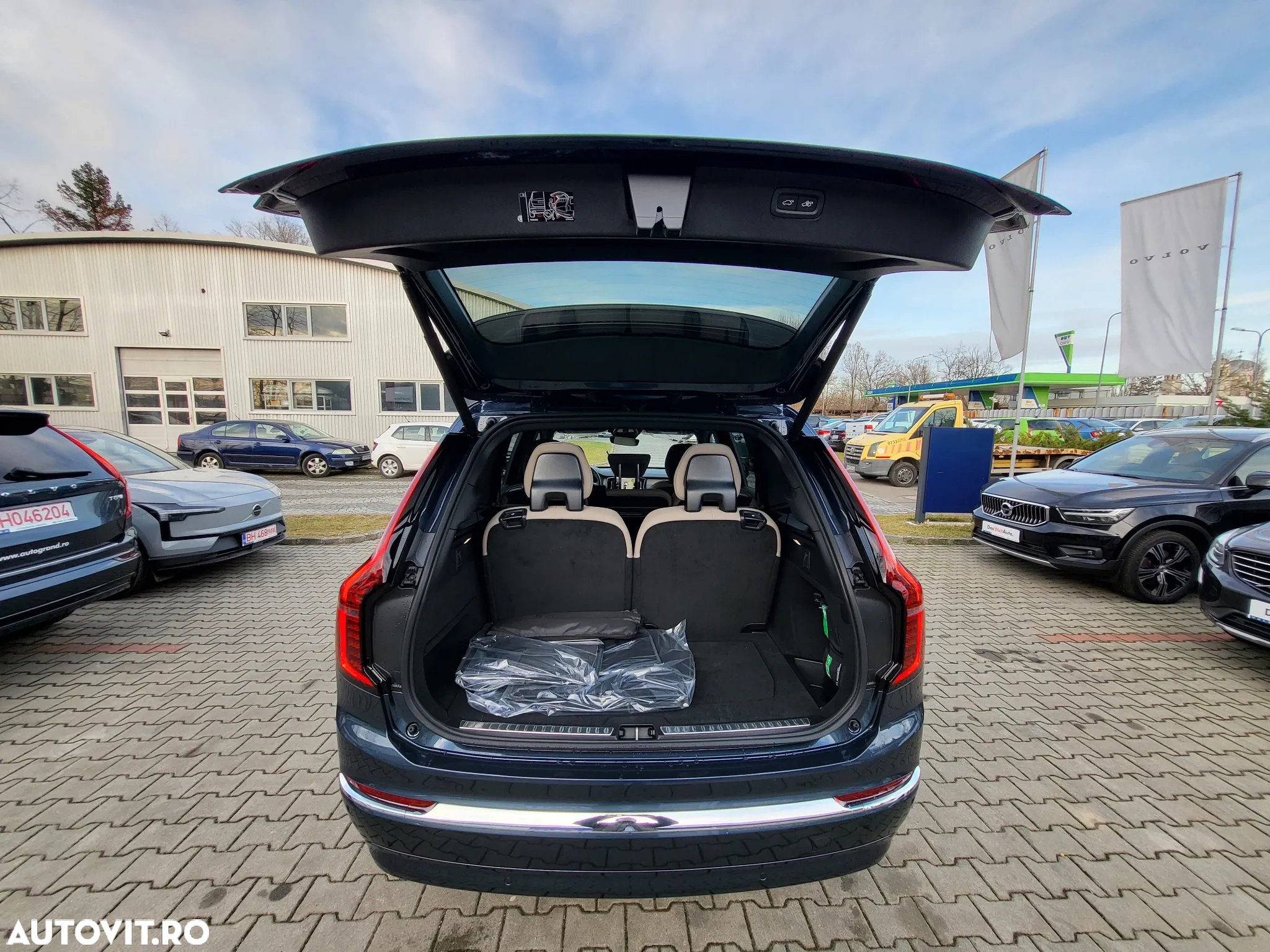 Volvo XC 90 B5 AWD MHEV Plus Bright - 38