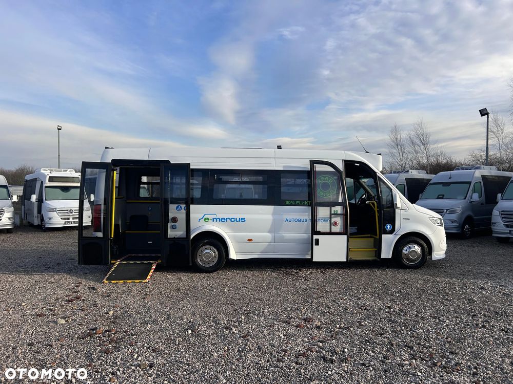 Mercedes-Benz eSprinter CITY - 3