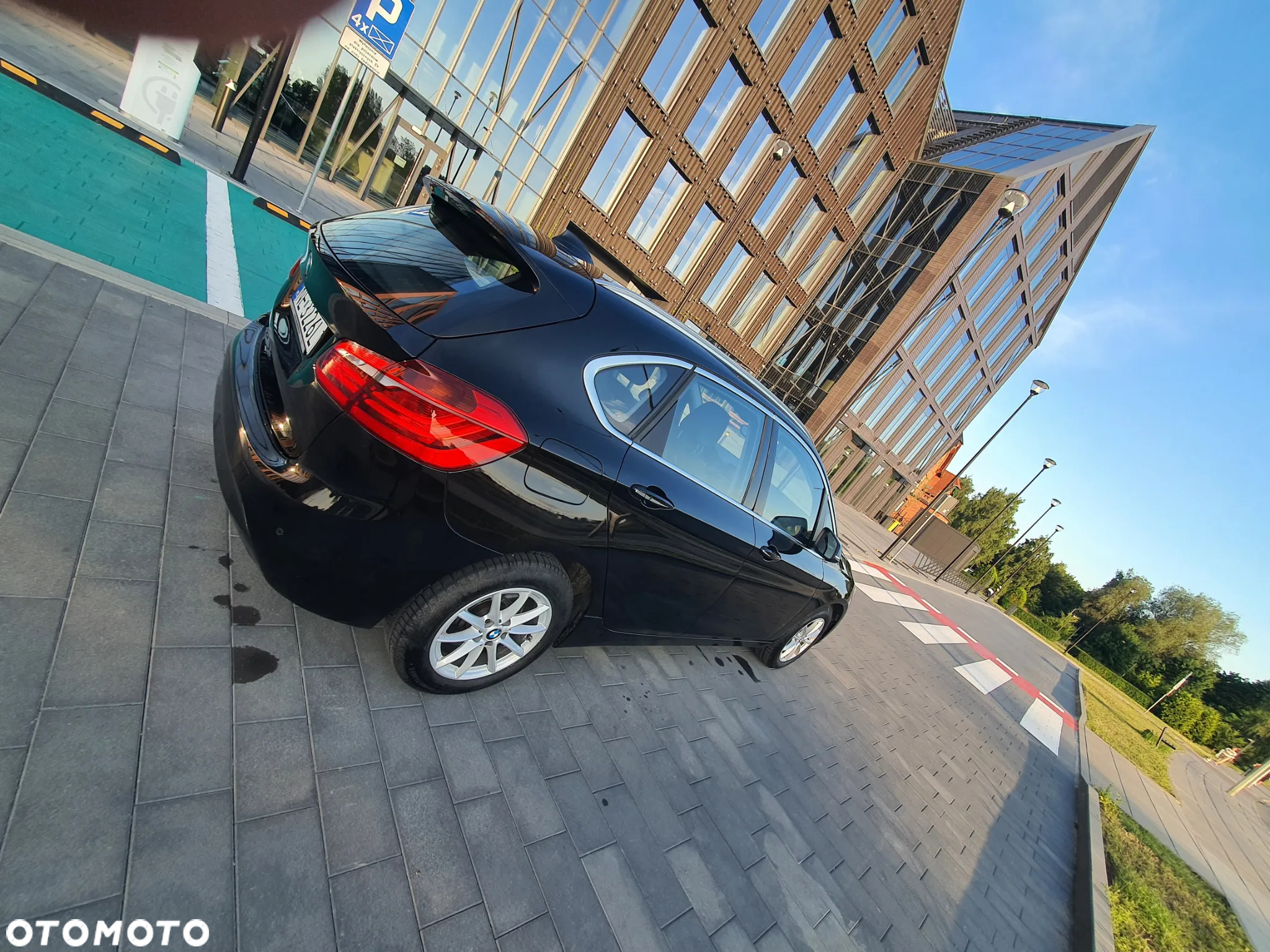 BMW Seria 2 216d Active Tourer - 35