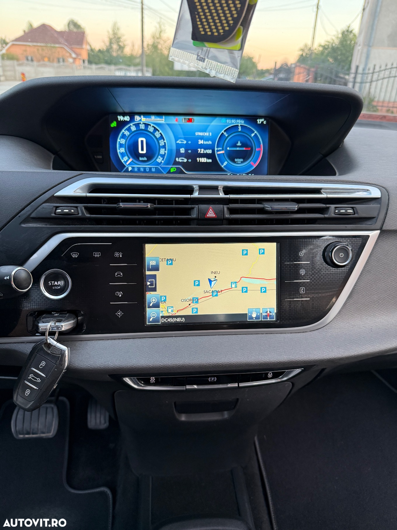 Citroën C4 Grand Picasso e-HDi 115 ETG6 Exclusive - 29
