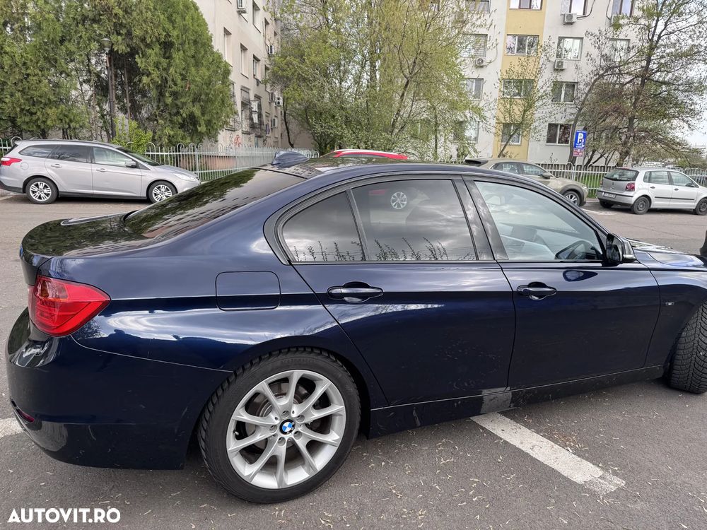 BMW Seria 3 320d DPF Aut. - 8